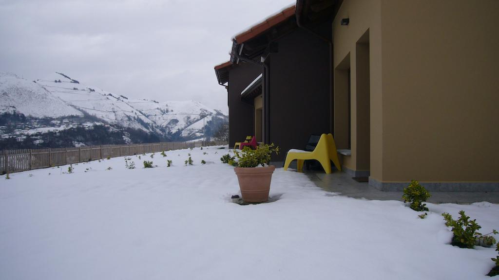 Apartamentos La Senda San Juan de Parres Esterno foto