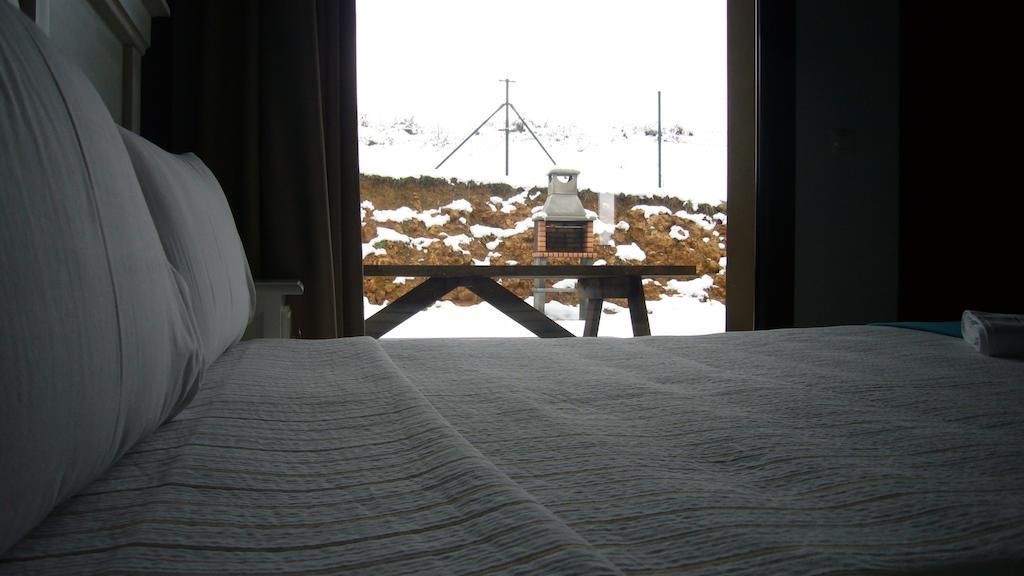Apartamentos La Senda San Juan de Parres Esterno foto
